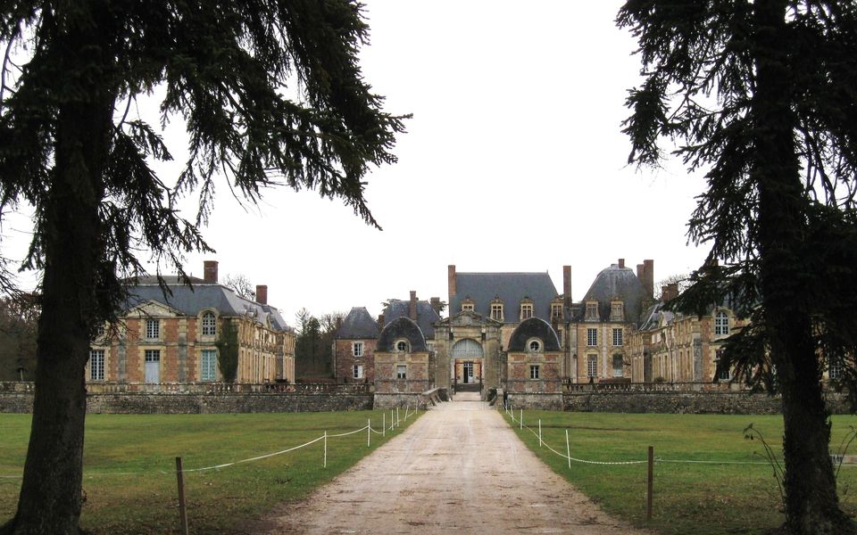 Château de la Ferté-Saint-Aubin : visite et où dormir
